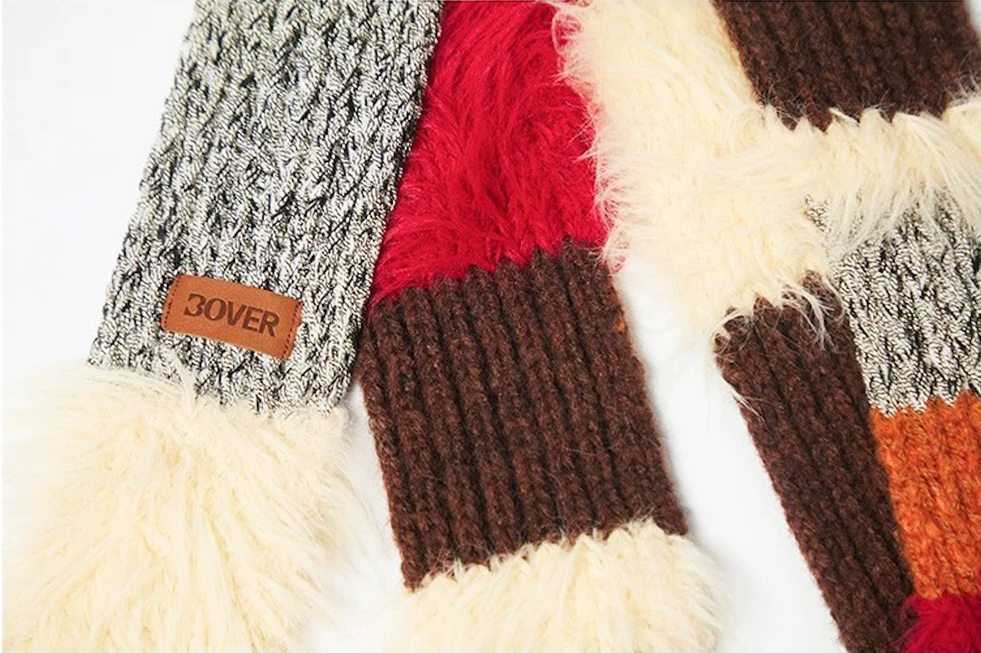 BOVER Color-block Scarf (Human Version)