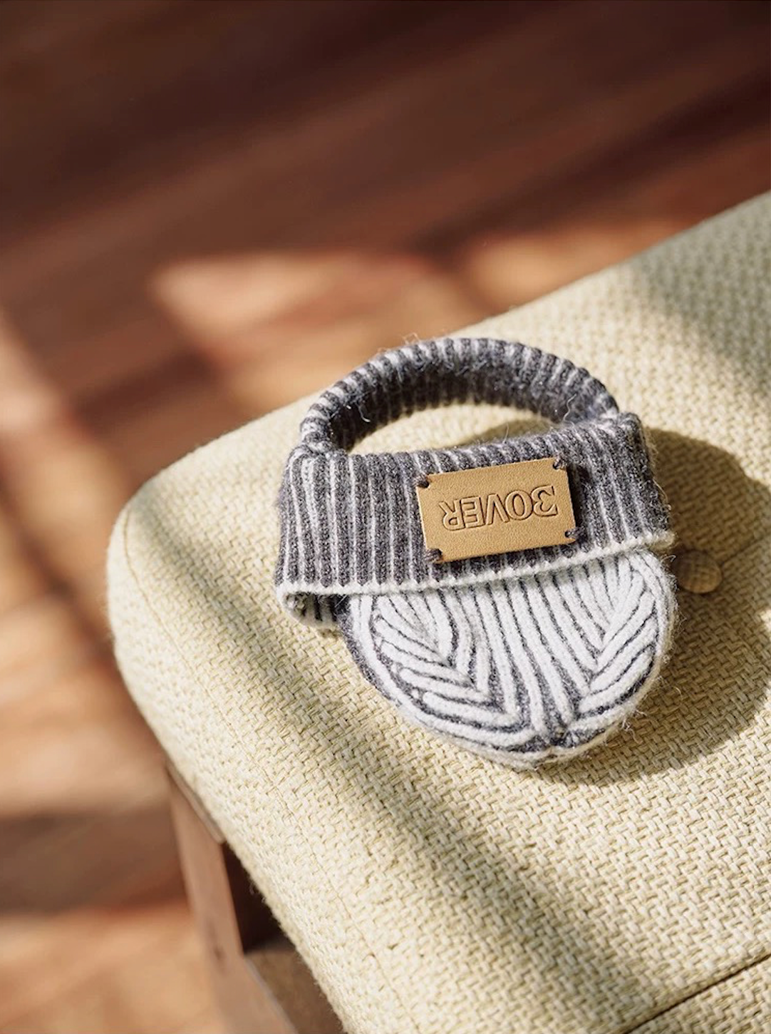 BOVER "Hip Hop Dog" Knit Beanie